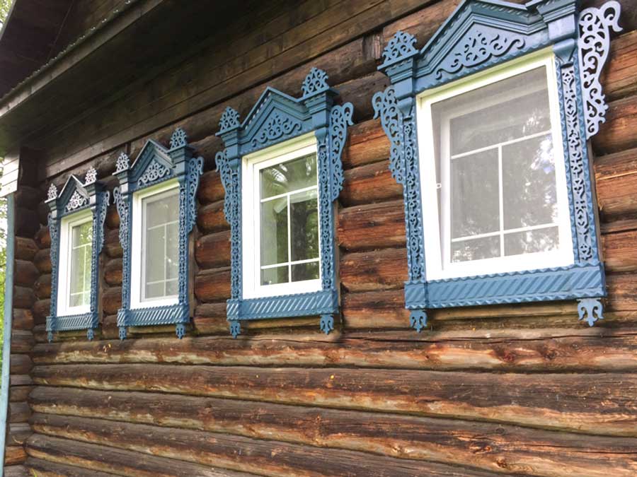 Окна в деревянном доме: разновидности + 33 фото от Dekorin